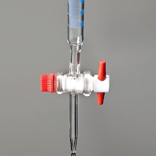 Бюретка 25 мл, ц.д. 0,1 мл, класс AS, тип 2, исп. 1, с одноходовым тефлоновым краном, полоса Шеллбаха, сертиф., 1 шт., Glassco