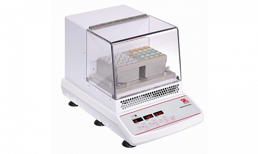 Шейкер-инкубатор c охлаждением, 7 л, ампл. 3 мм, 100-1200 об/мин, до 65 °C, ISICMBCDG