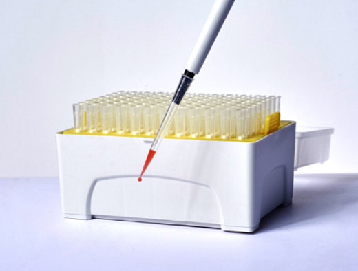 Наконечники до 10 мкл, универсальные, удлиненные, low retention, стерильные, без фильтра, прозрачные, Zerotip, 96 шт./штатив, 1920 шт./уп., Jet Biofil, Китай